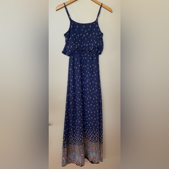 Xhilaration Navy Fairy Mesh Lined Dress •••